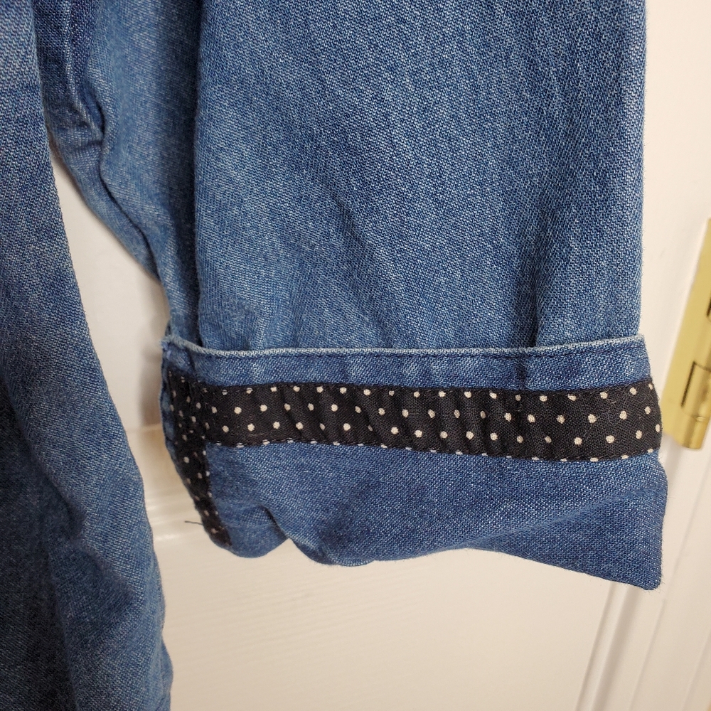 Tantrums Vintage Trick Or Treat Halloween Denim Fall Shirt #192 - Picture 4 of 8